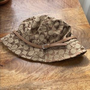 Coach bucket hat